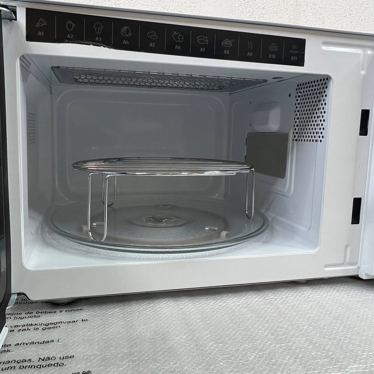 Микроволновая печь Gorenje MO20S4W